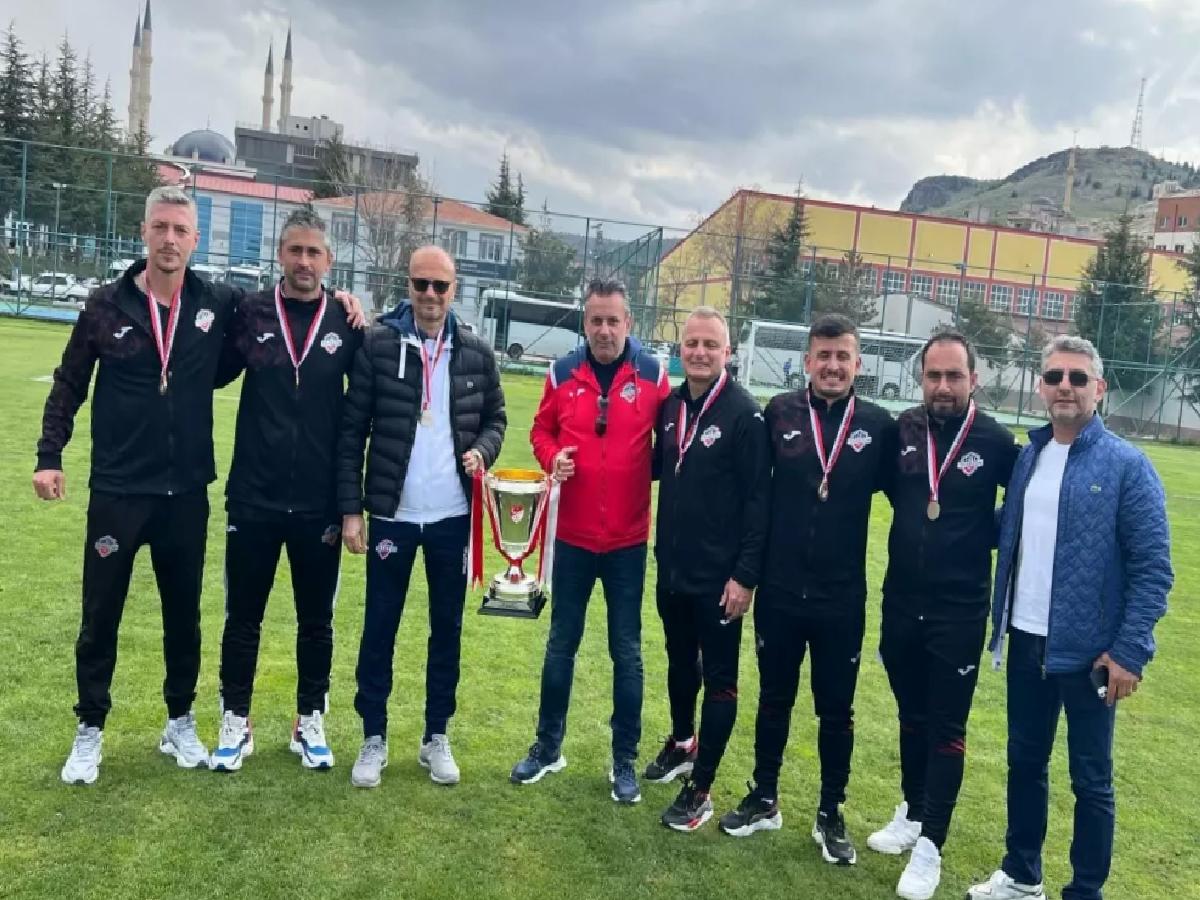 1461 Trabzon U14 Türkiye Şampiyonu