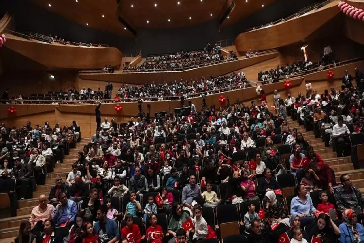 23 Nisan Konseri Müzikseverlerle Buluştu