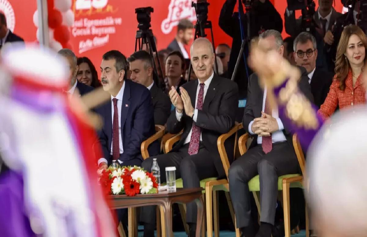 23 Nisan Ulusal Egemenlik ve Çocuk Bayramı Kutlandı