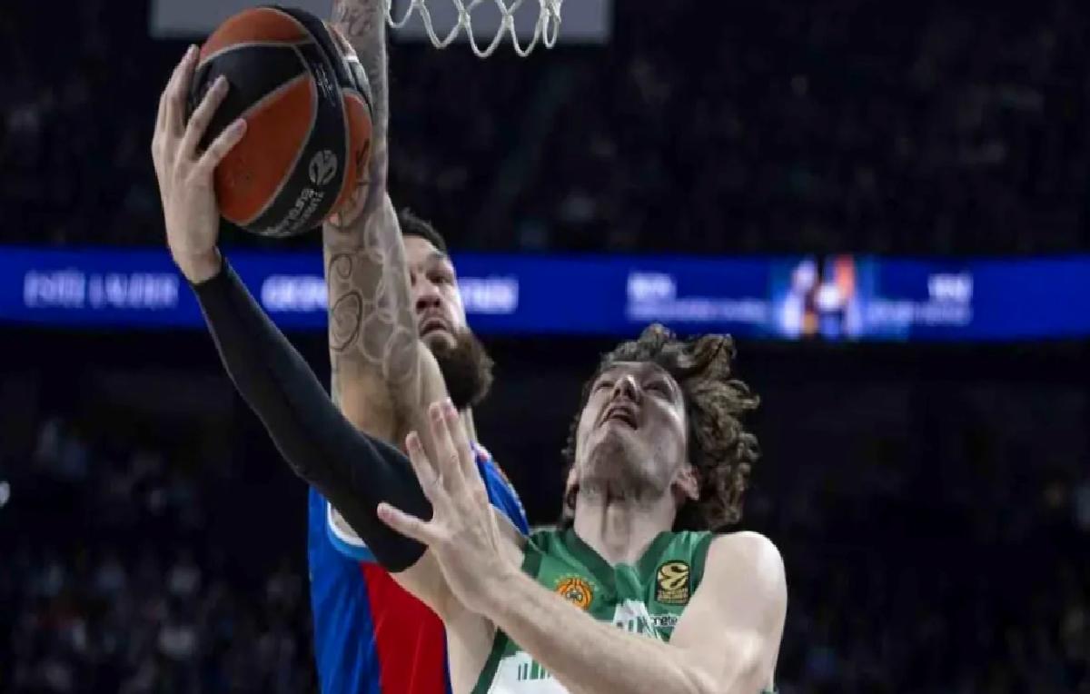 A. Efes, Panathinaikos’a Yenildi