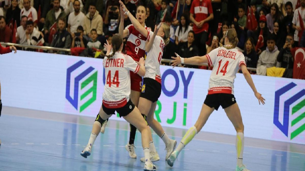 A Milli Kadın Hentbol Takımı, Avusturya’ya yenildi