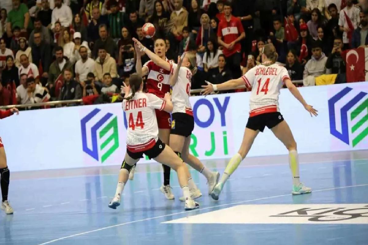 A Milliler Avusturya’ya Yenildi