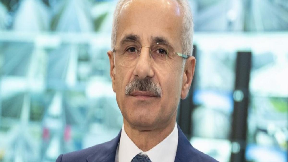 Abdulkadir Uraloğlu, Instagram’a gelen 16 yaş altı kullanıcılara yönelik kararı değerlendirdi