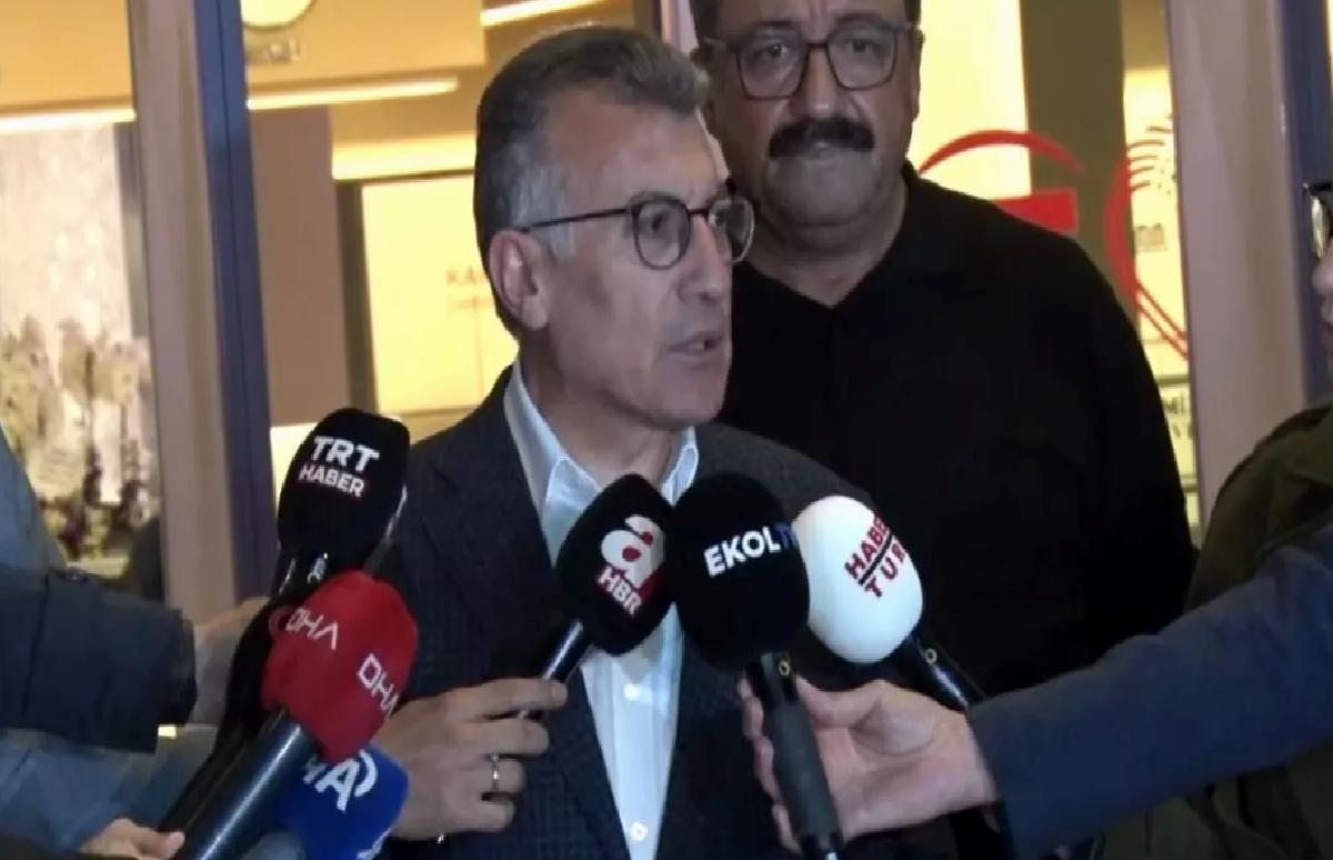 Abdullah Güler, Sırrı Süreyya Önder’i Hastanede Ziyaret Etti