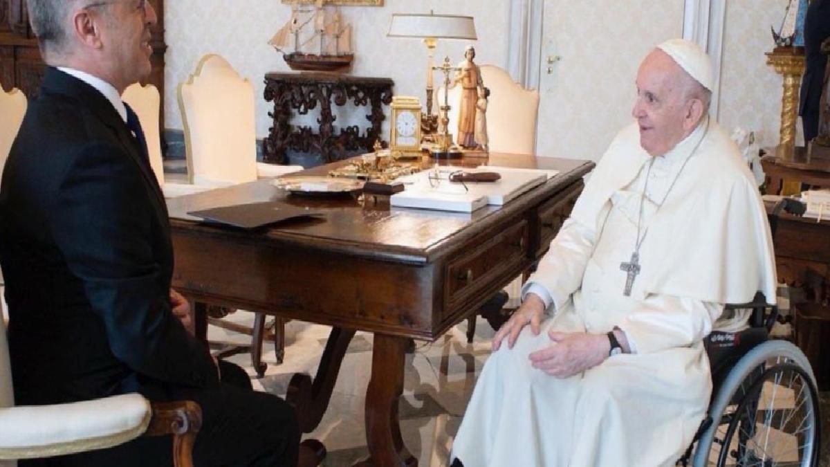 Abu Dabi Büyükelçisi Lütfullah Göktaş, Papa Francis için taziye mesajı yayınladı
