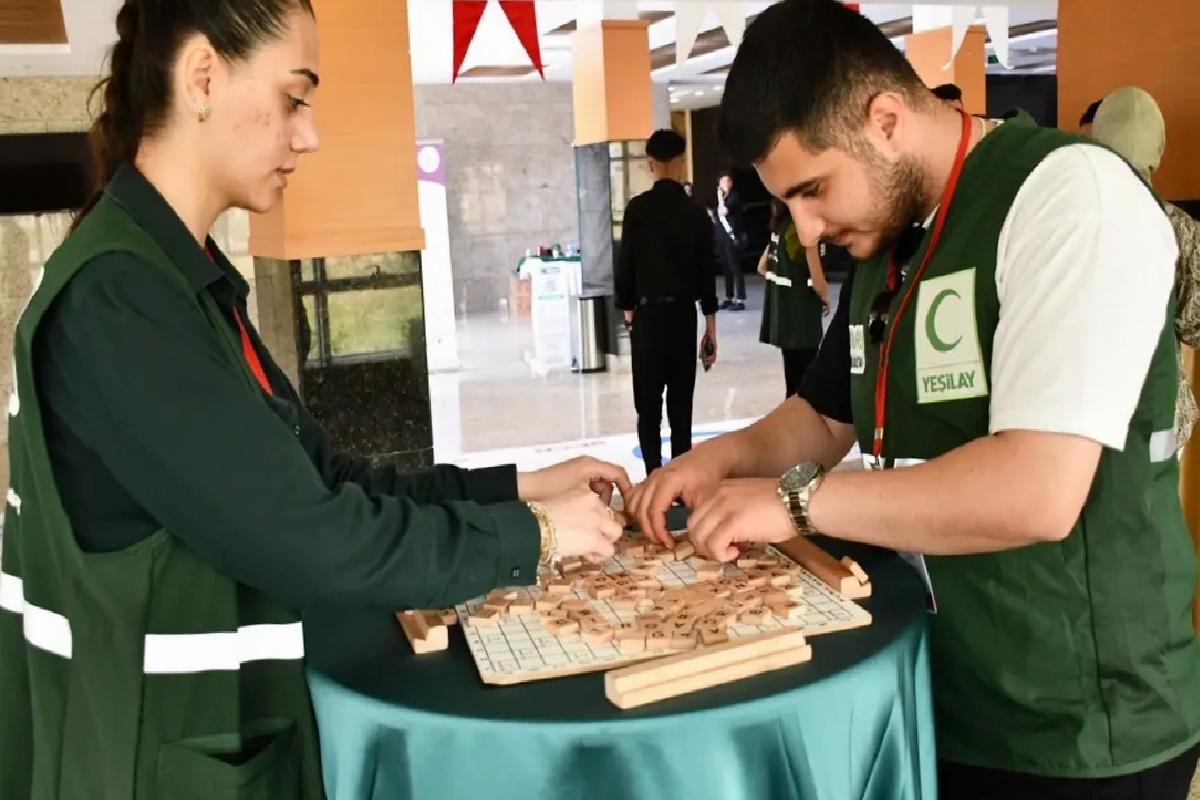 Adana’da Bağımsızlık Şenliği Düzenlendi