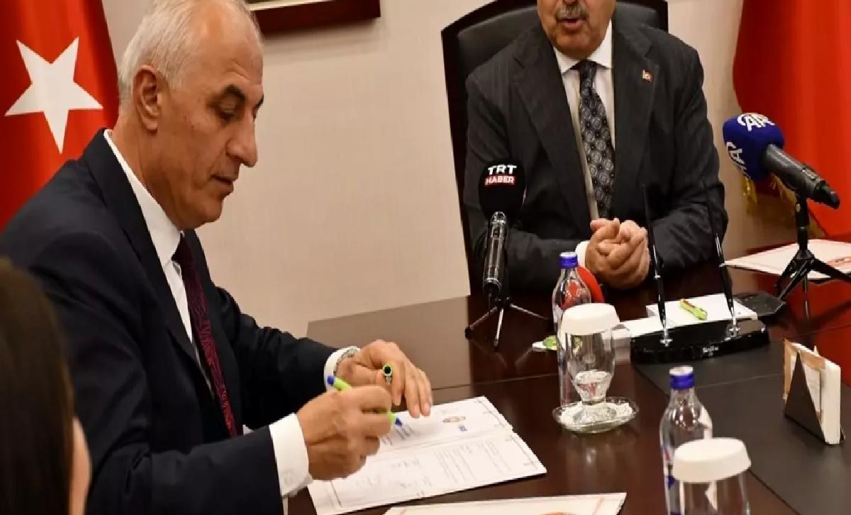 Adana’da evlenecek gençlere alışverişlerinde indirim sağlanması amacıyla protokol imzalandı