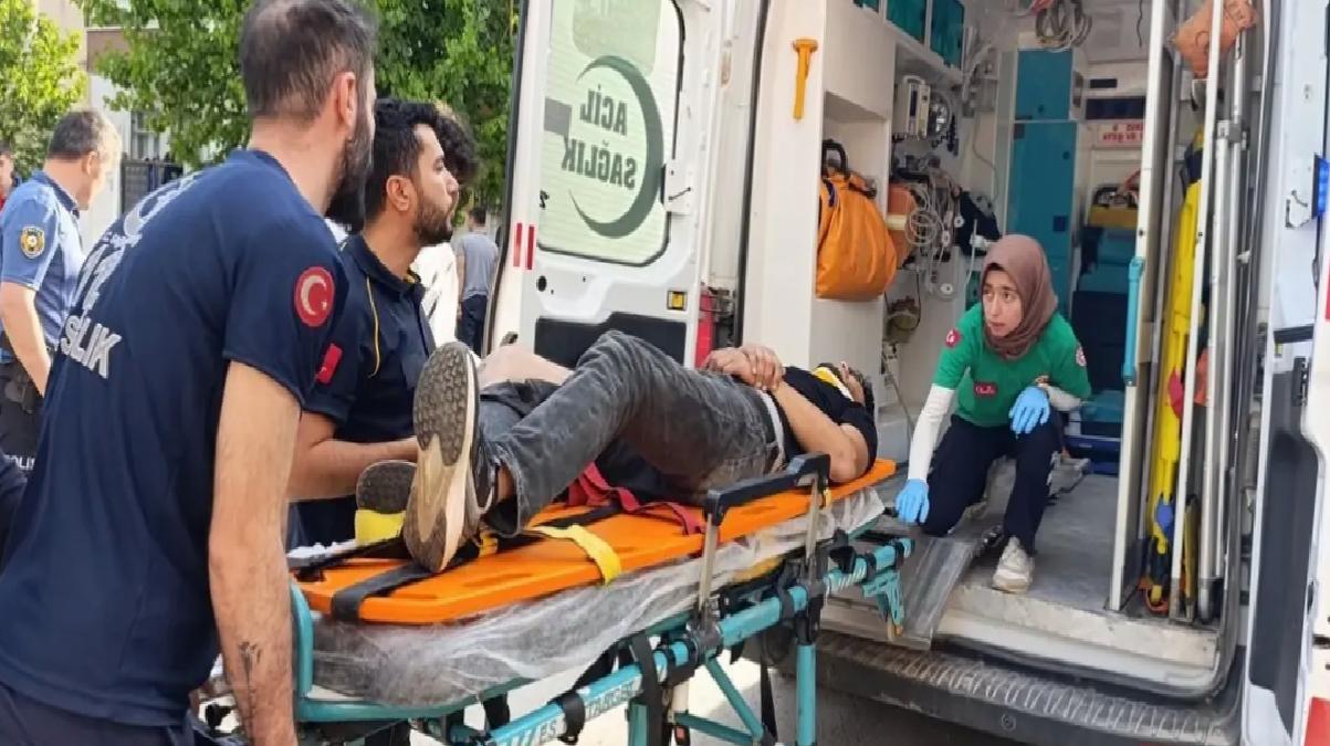 Adıyaman’da Motosiklet-Otomobil Çarpışması: 2 Yaralı