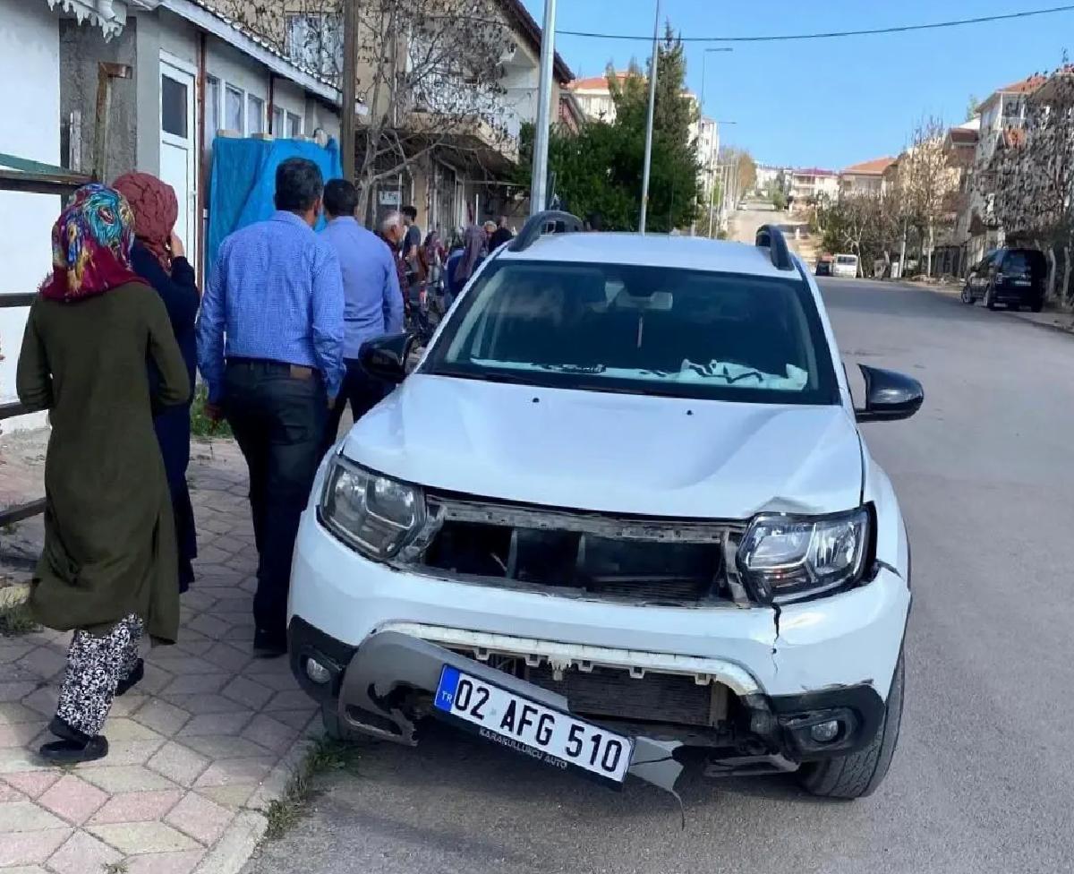 Adıyaman’da Otomobil-Motosiklet Kazası: 2 Yaralı