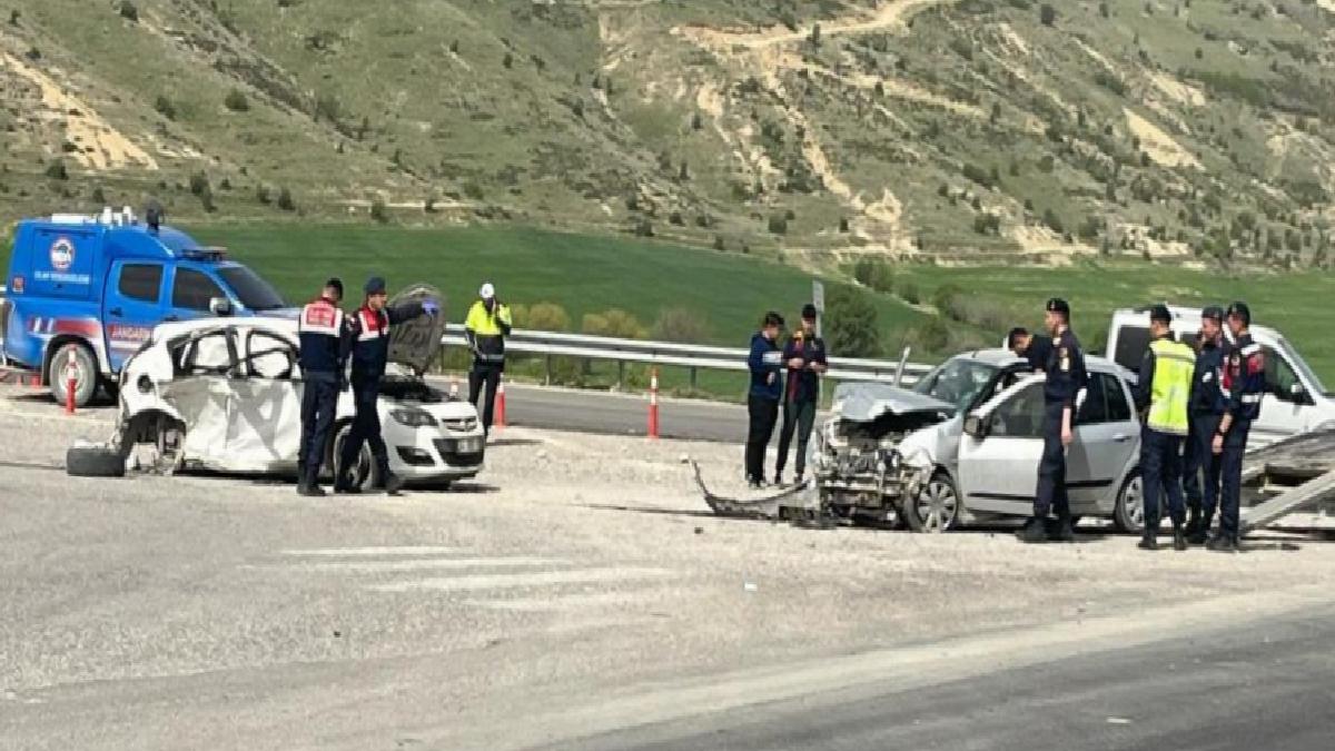 Adıyaman’da otomobiller çarpıştı: 1 ölü, 7 yaralı