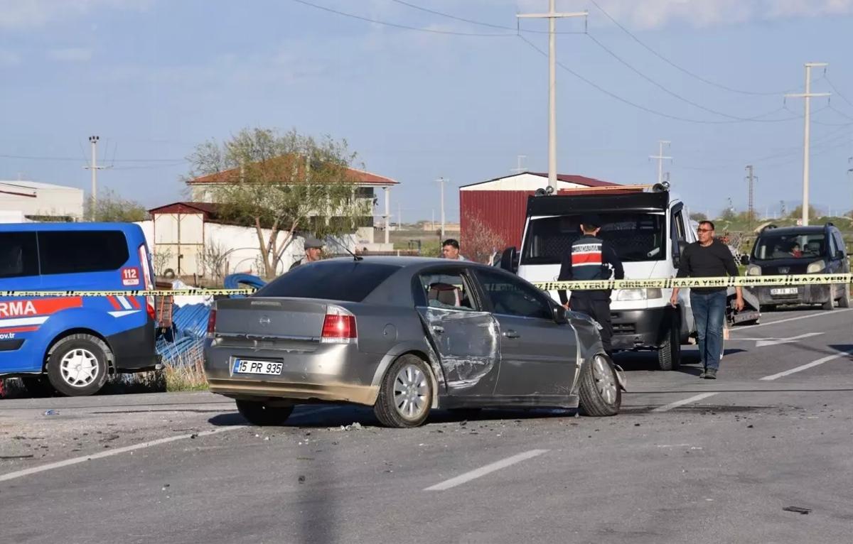 Afyonkarahisar’da Kaza: 12 Yaralı