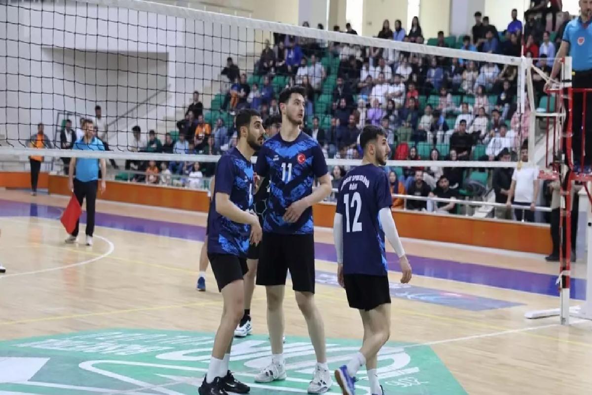 Ağrı KYK, Voleybol Turnuvası Şampiyonu Oldu