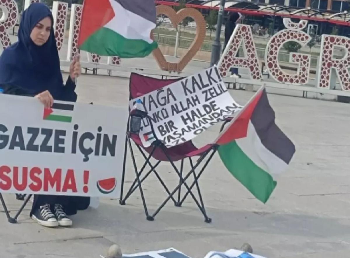Ağrı’da Tek Kişilik Gazze Protestosu