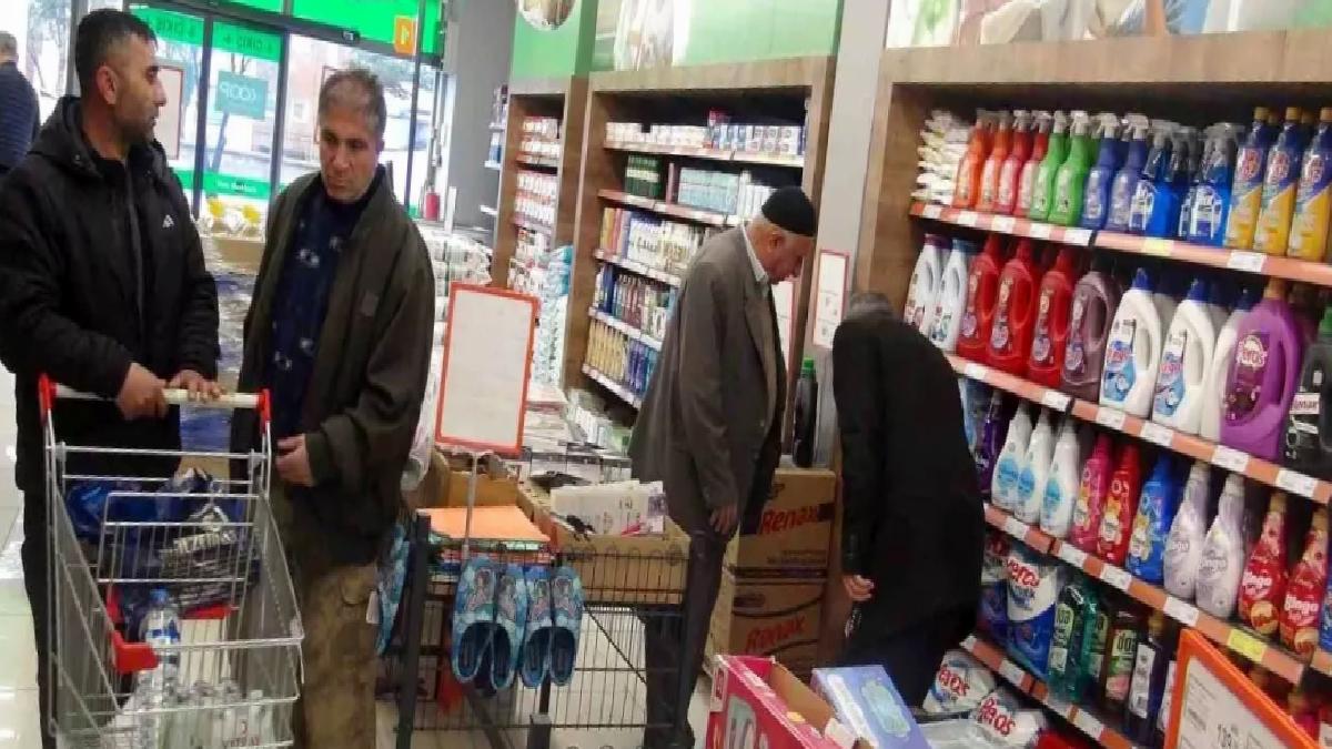 Ahlat’ta Boykot Çağrısına Uymayan Vatandaşlar