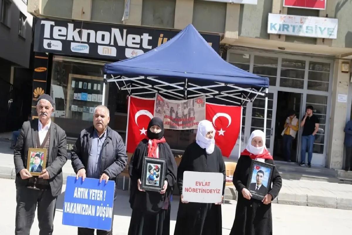 Aileler PKK’ya Teslim Olun Çağrısı Yaptı