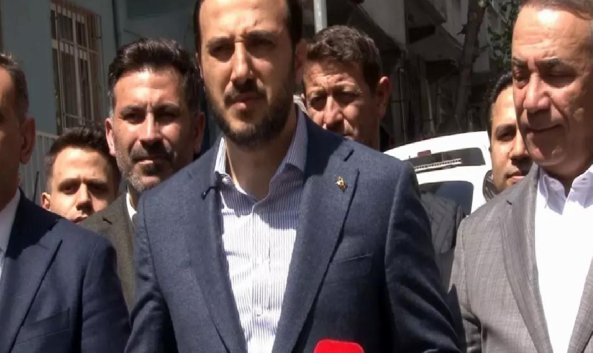 AK Parti İstanbul’da 2 Milyon Üyeye Hane Ziyaret Programı Başlattı