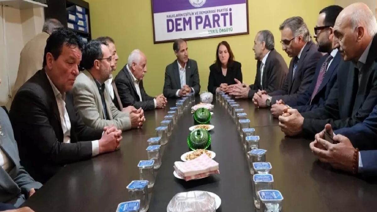 AK Parti’den DEM Parti’ye Ziyaret
