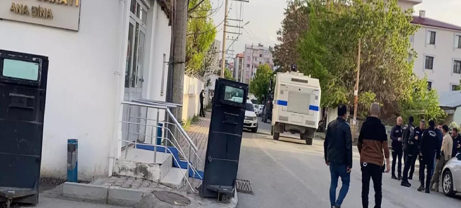 Akraba Aileler Arasındaki Kavga: 1 Ölü, 17 Yaralı