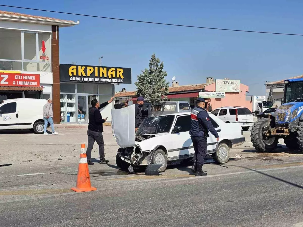 Aksaray’da Trafik Kazası: İki Yaralı