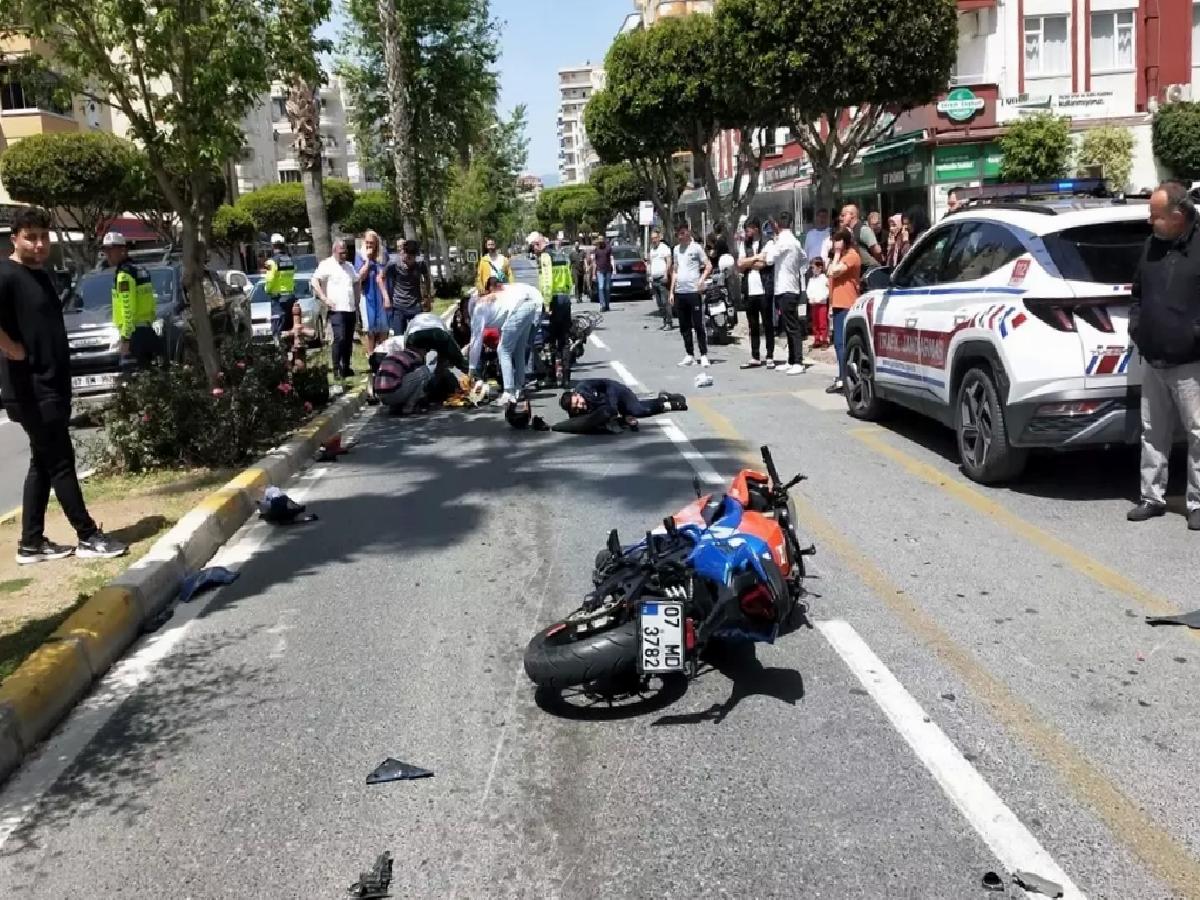 Alanya’da Motosiklet Kazası: 2 Yaralı