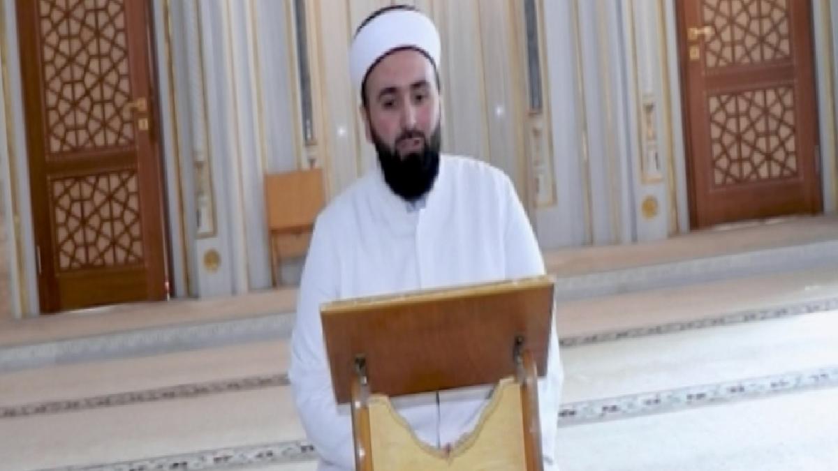 Almanya’da yetişen Türk imam, 90 kişiyi İslam’a yönlendirdi