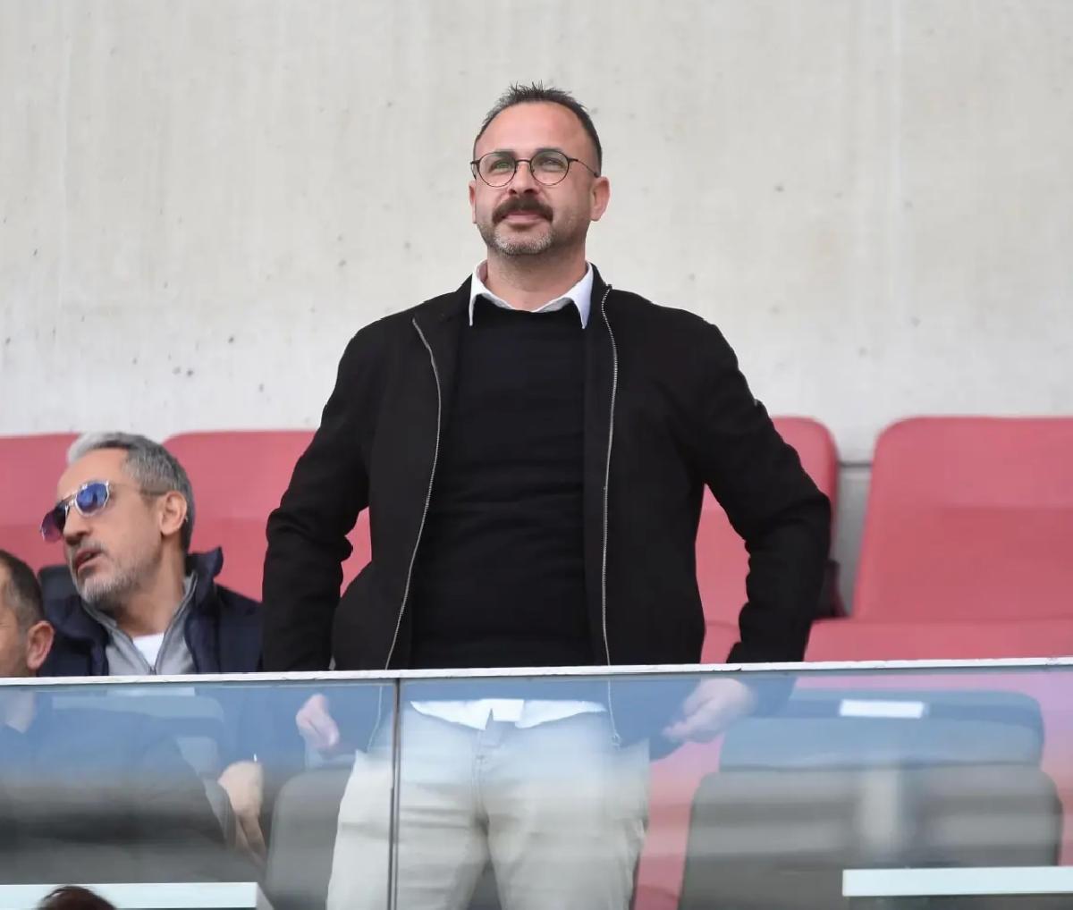 Altay’da Başkan Özkaral Görevden Ayrılıyor