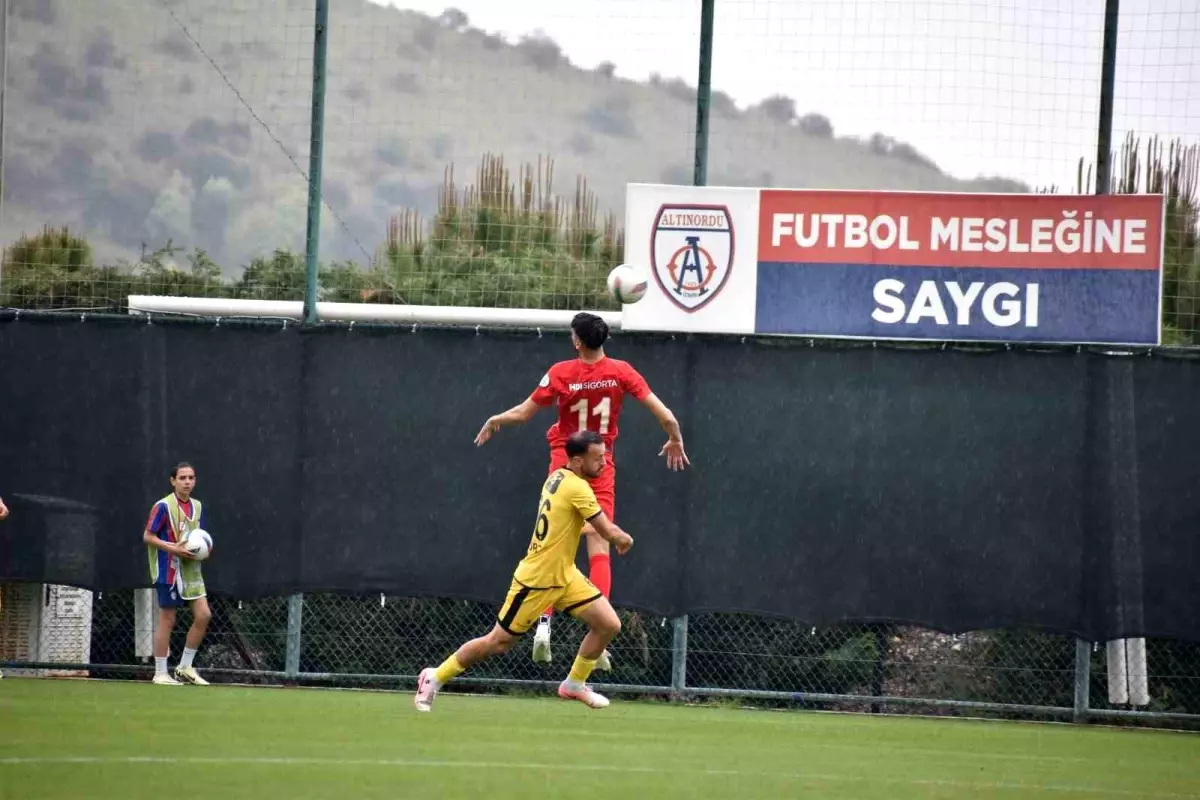 Altınordu, Adana 1954 FK’ya 2-0 Kaybetti