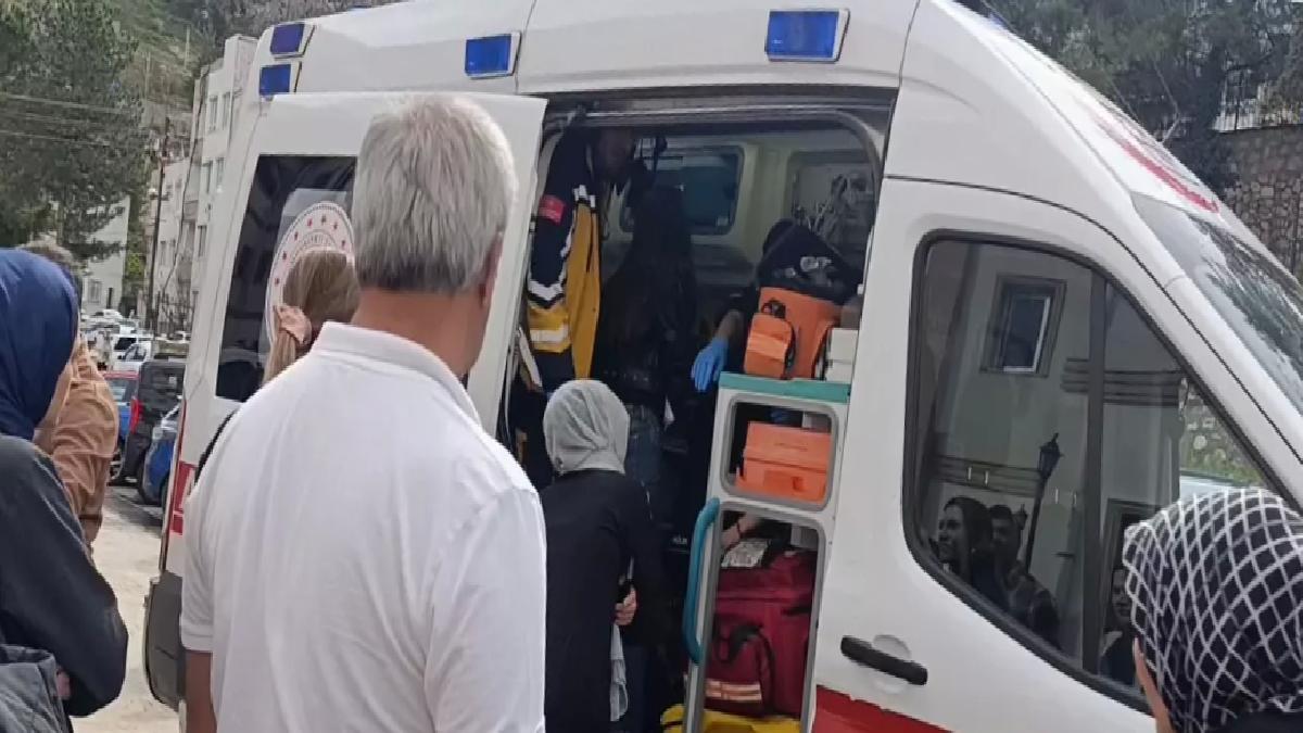 Amasya’da Bıçaklı Kavga: İki Yaralı