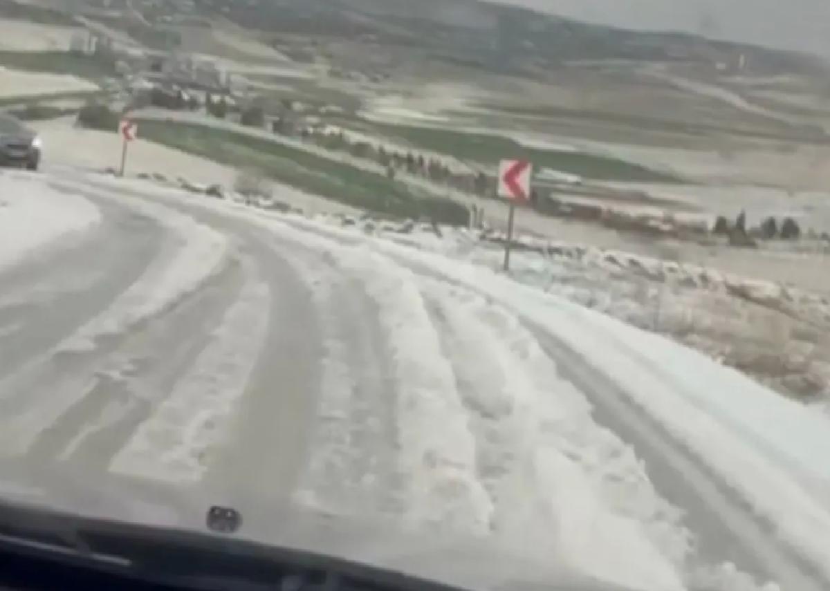 Ankara’da Sağanak ve Dolu Yağışı