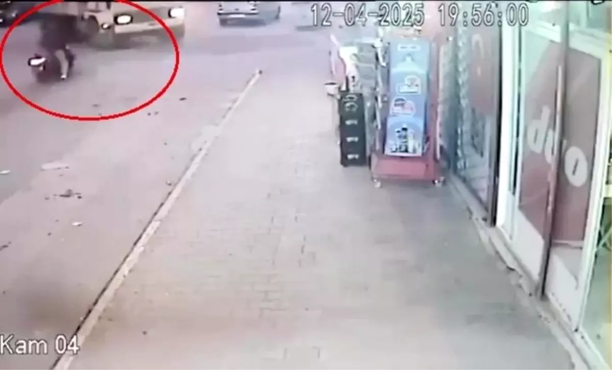 Antalya’da 16 yaşındaki genci hayattan koparan kaza güvenlik kamerasında