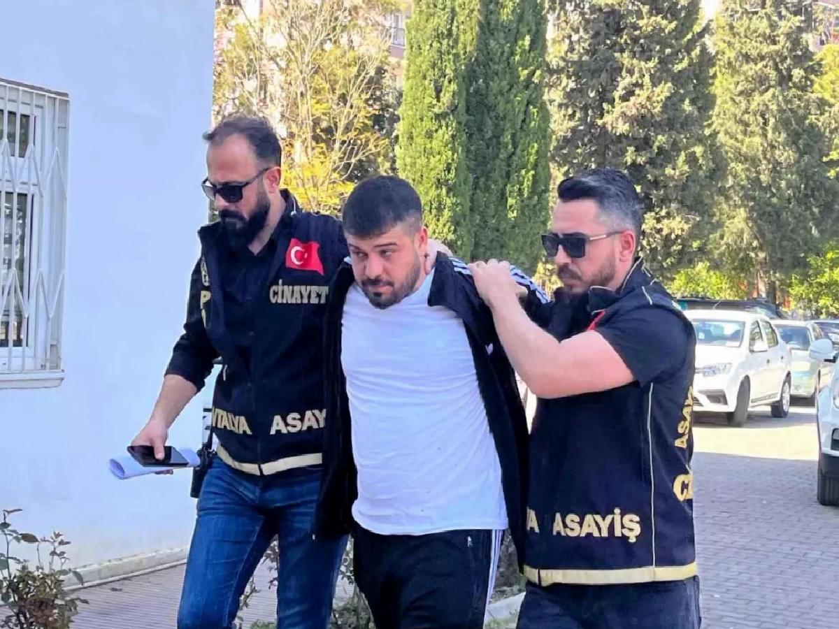 Antalya’da Arkadaş Katil Oldu