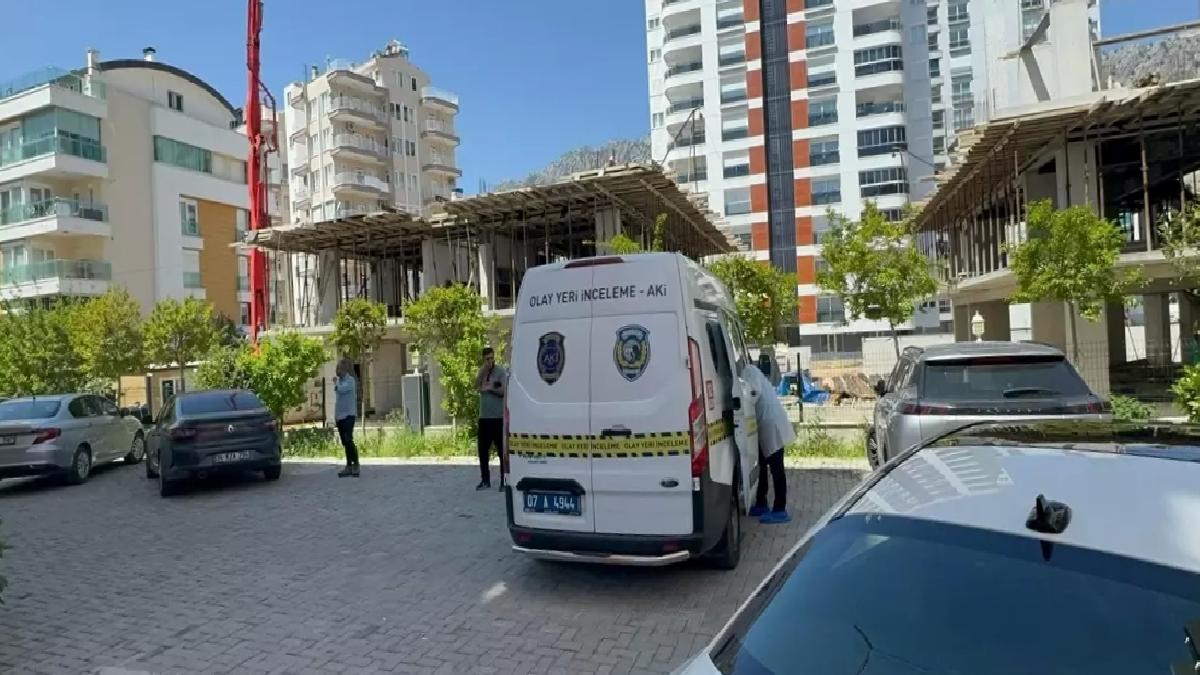 Antalya’da Kadın Evinde Ölü Bulundu