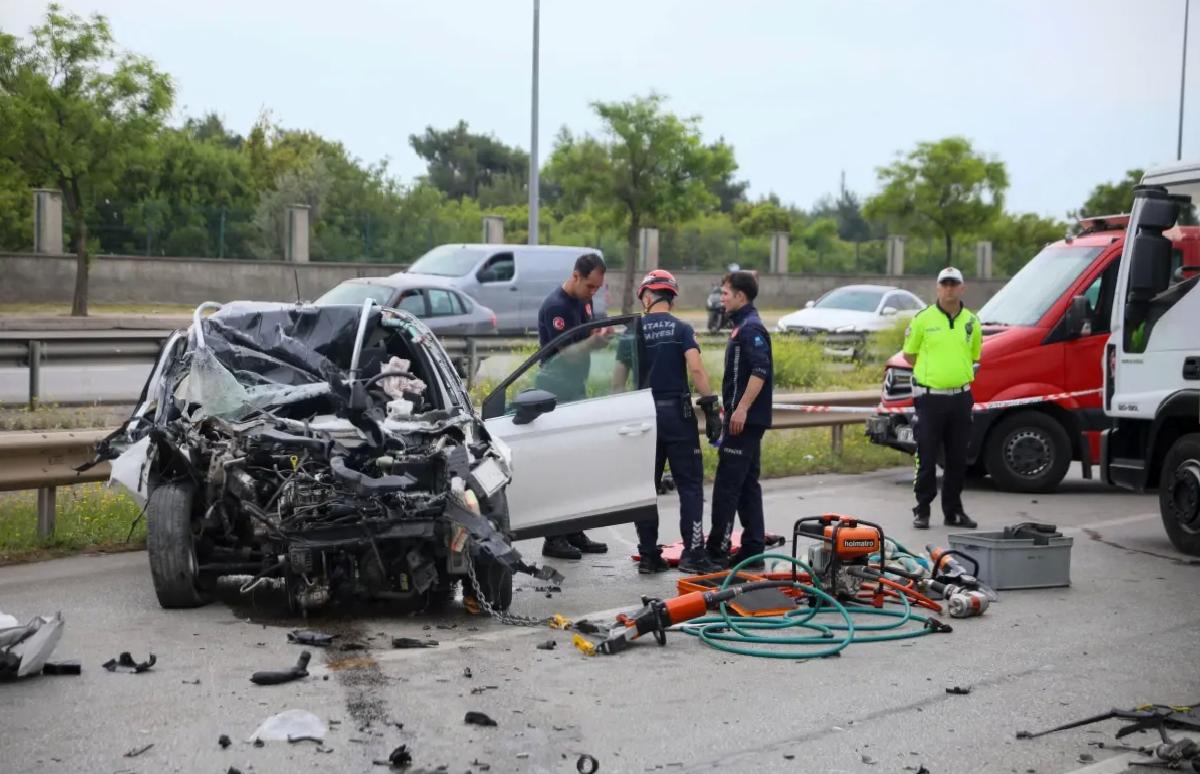 Antalya’da Kaza: 25 Yaşındaki Genç Hayatını Kaybetti
