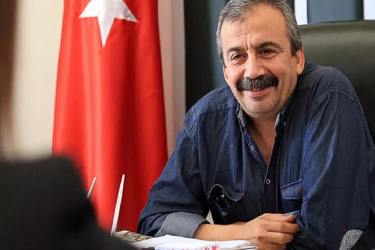 Aort damarı yırtılan Sırrı Süreyya Önder’i defalarca uyarmış