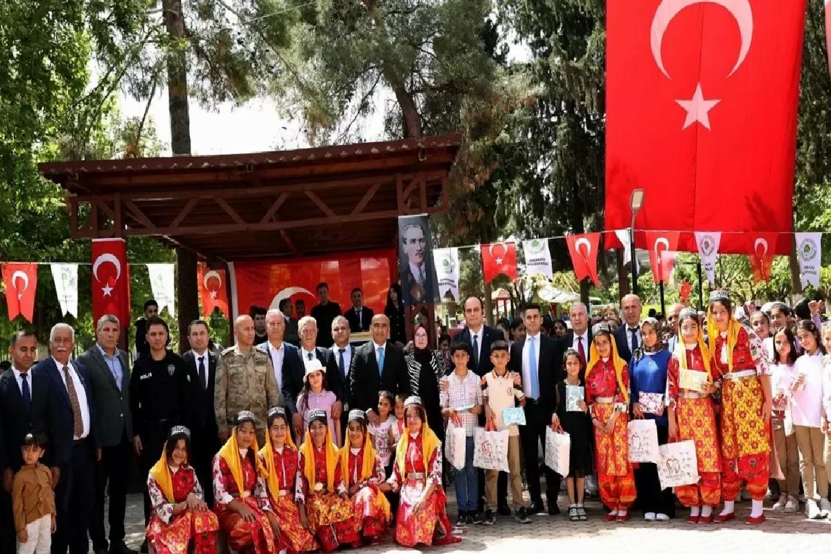 Araban’da 23 Nisan Ulusal Egemenlik ve Çocuk Bayramı kutlandı