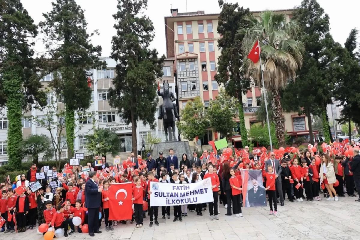 Arhavi’de 23 Nisan Kutlamaları