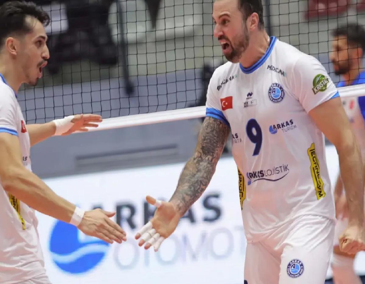 Arkas Spor, 3’üncülük İçin İstanbul’da