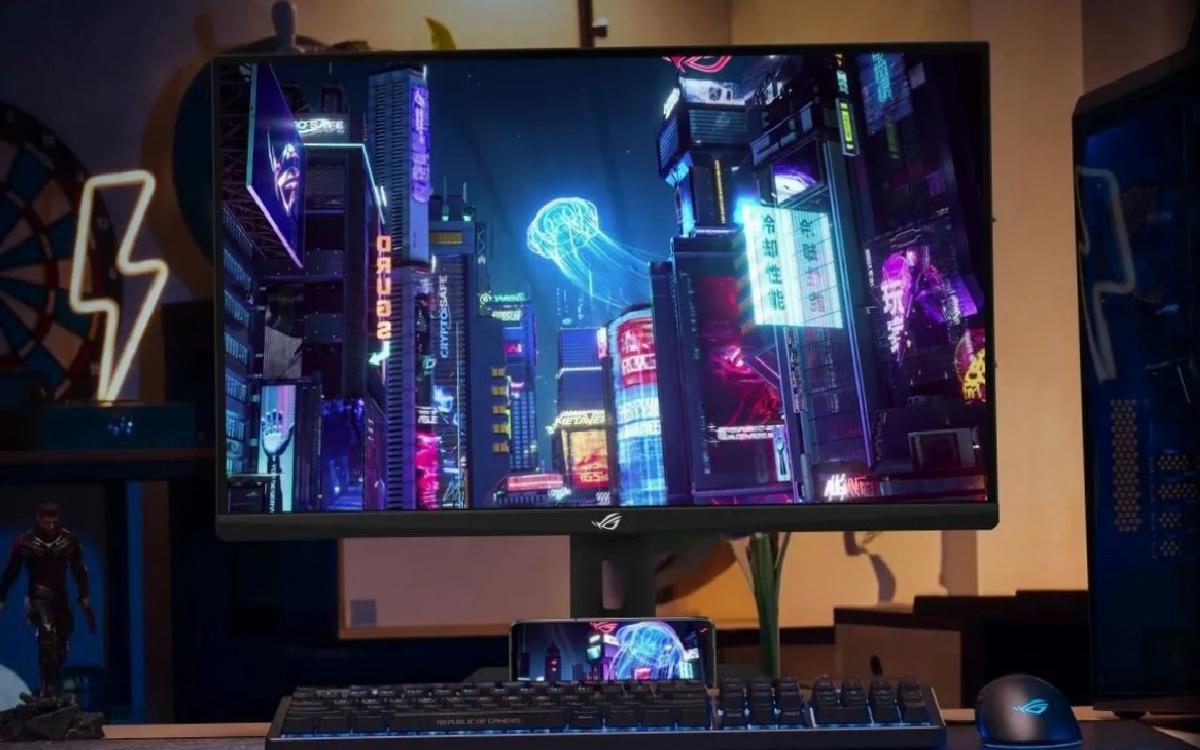 Asus, 32 inç çift modlu oyun monitörünü piyasaya sürdü