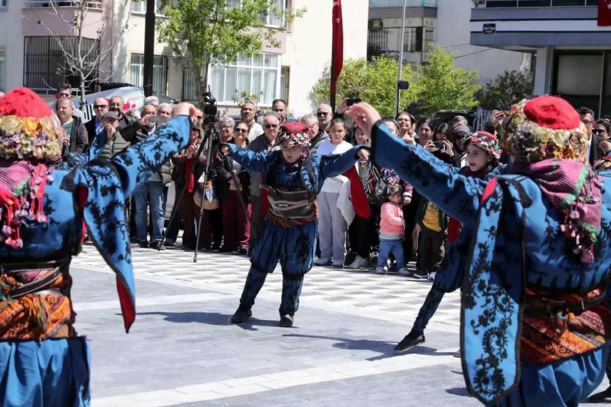 Atatürk’ün Aliağa’ya Gelişinin 91. Yıl Dönümü Coşkuyla Kutlandı