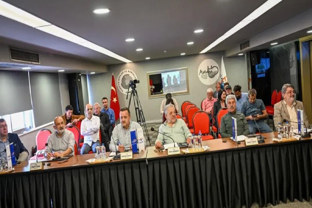 ATB Nisan Toplantısı: Tarımda İklim Değişikliği ve Sigorta Problemleri