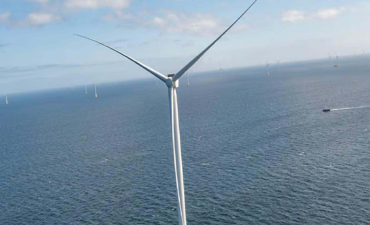 Avrupa’dan Çin’e yanıt: 21,5 MW’lık dünyanın en büyük yüzer rüzgar türbini kuruldu