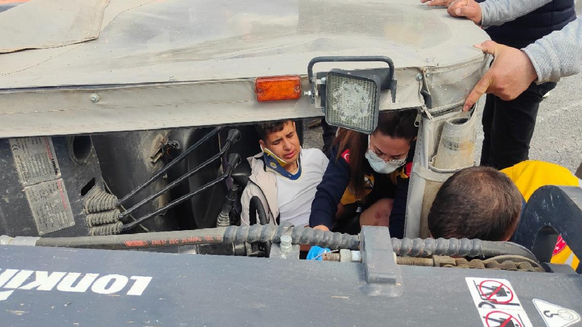 Aydın’da forklift devrildi, genç işçi altında kaldı