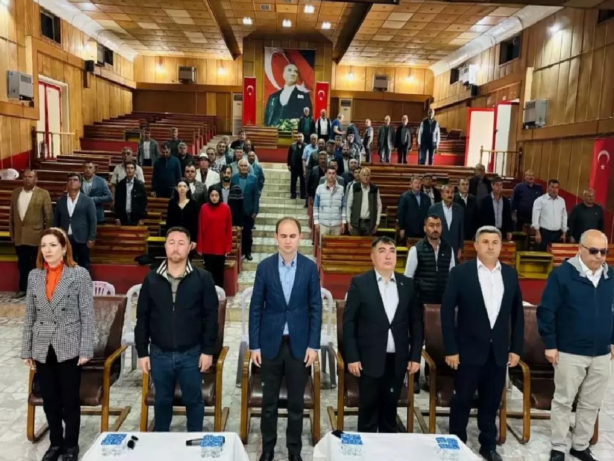 Ayvacık’ta Yeni Muhtar ve Meclis Üyeleri Seçildi