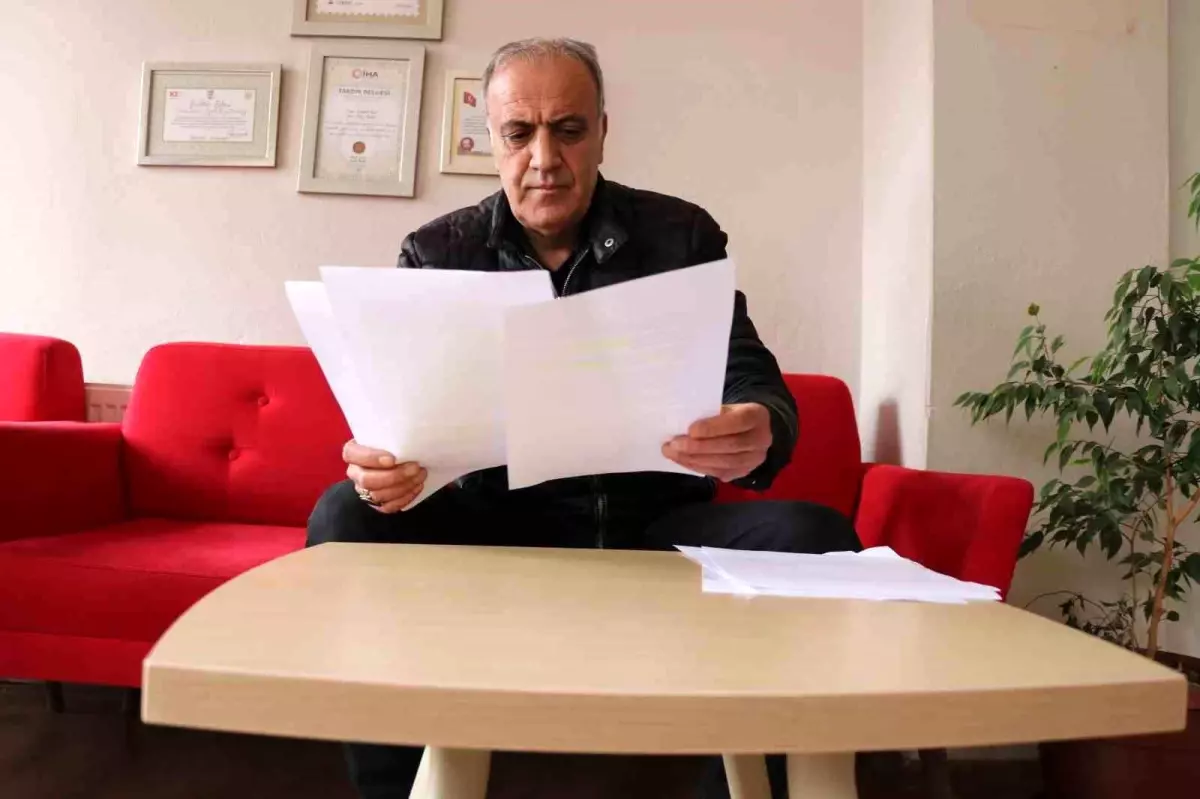 Baba, Vefat Eden Oğlunun Borcunu İki Kat Ödedi
