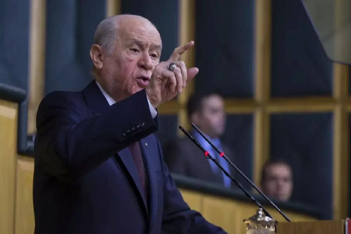 Bahçeli’den İmamoğlu protestolarına ilk yorum! 15 Temmuz hatırlatması yaptı