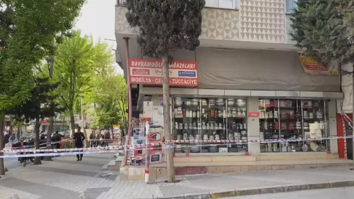Bahçelievler’de Bina Boşaltıldı