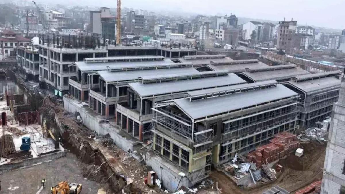 Bakırcılar Çarşısı Yeniden İnşa Ediliyor
