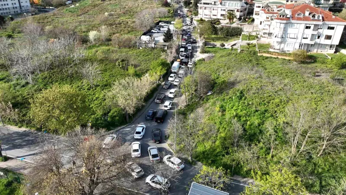 Bakırköy’de Yol Çökmesi Mağduriyeti 44 Gündür Devam Ediyor