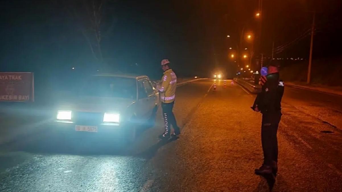Balıkesir’de Huzur Denetimi: 8 Aranan Yakalandı