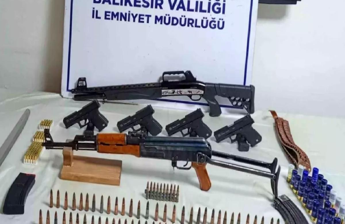 Bandırma’da Kalaşnikof Operasyonu